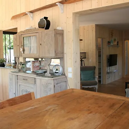 Vila Maison Claouey *